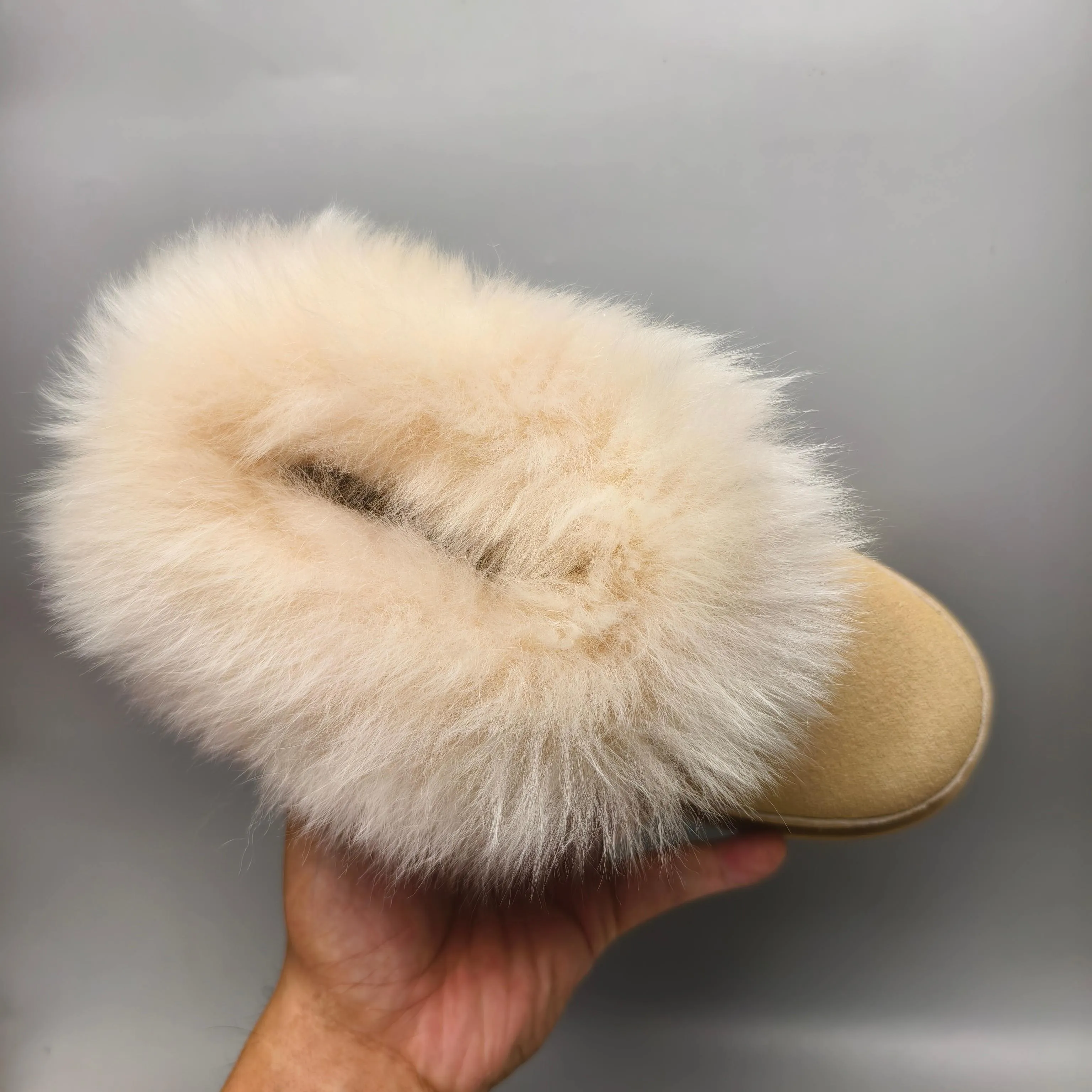 💰560 UGG sheepskin all-in-one snow boots 3832 fur fashion shoes color: maroon light blue sand matching size: 35-41